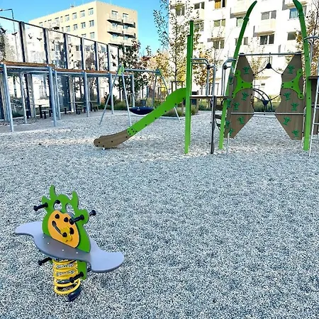 S Klimatizaciou A Balkonom Pri Letisku Bts * Bratislava