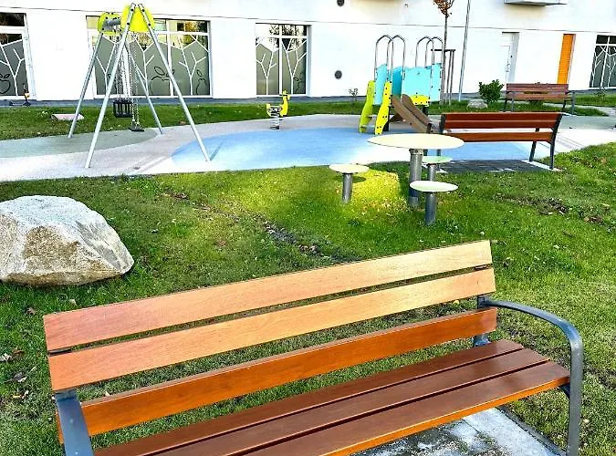 Apartament S Klimatizaciou A Balkonom Pri Letisku Bts