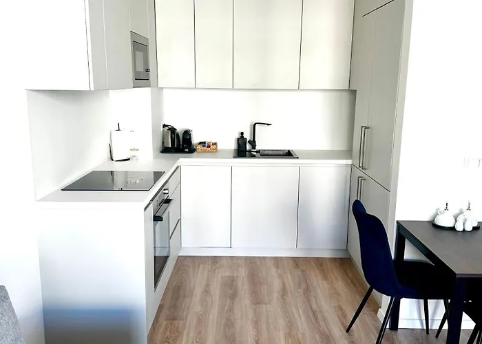 Apartament S Klimatizaciou A Balkonom Pri Letisku Bts